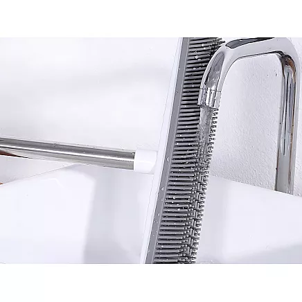 Резиново-силиконовая метла для уборки с металлическим держателем 120 см