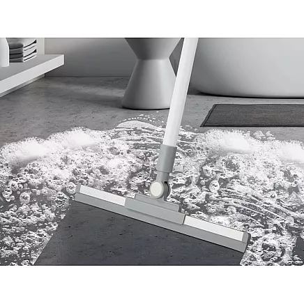 Скребок для сбора воды с пола, окон, стекол и зеркал; веник; скребок