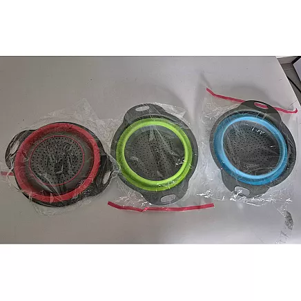 SILICONE COLLAPSIBLE CONTAINERS 3 PCS (40)