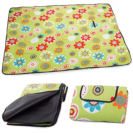 Liela ūdensnecaurlaidīga piknika sega ar izolāciju 150x200cm, zaļa ar ziediem