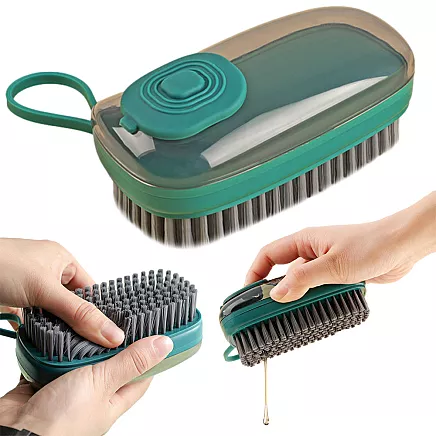 Cleaning brush with fluid dispenser