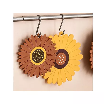 Silicone potholder for mugs and pans