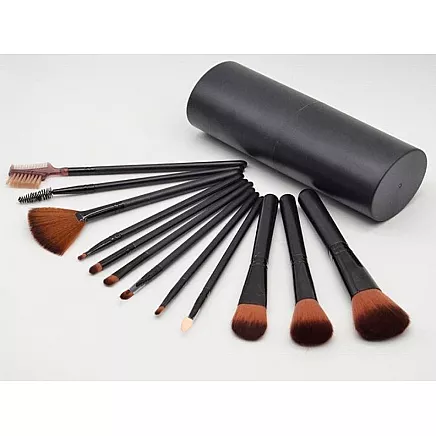 Set of professional make-up brushes 12 pieces