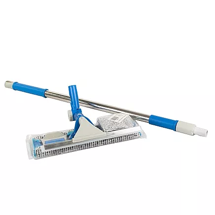 Window washer with telescopic wiper