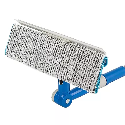 Window washer with telescopic wiper