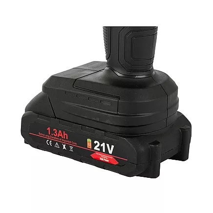 Cordless chainsaw battery 4 inch