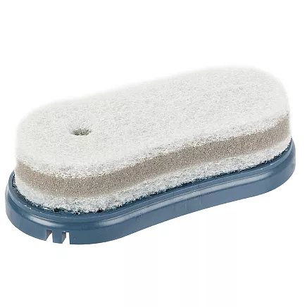 Cleaning brush with fluid dispenser