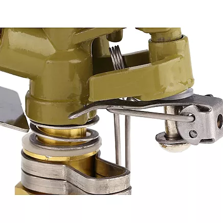 360° rotary pulsating metal lawn sprinkler