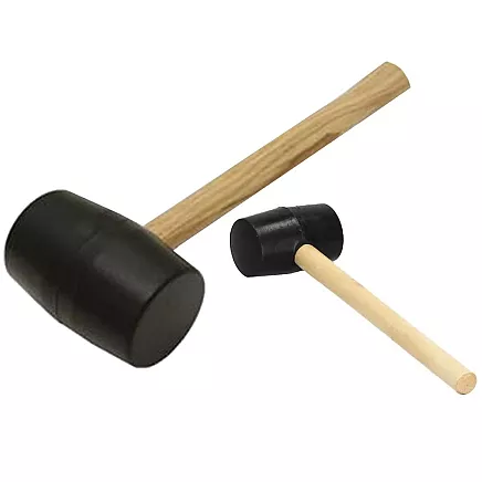 Recoilless paving rubber mallet