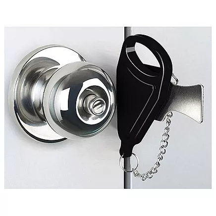 Anti-theft travel door lock for hotel room