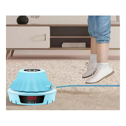Interactive skipping rope with remote control for counting rotations