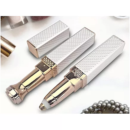 Uzacu epilators ar LED gaismu