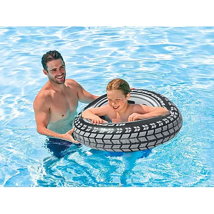 Large 70cm inflatable wheel for an adult child to swim in the pool water
