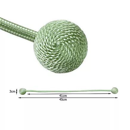 Decorative clips for curtains magnetically strong