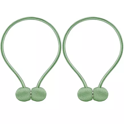 Decorative clips for curtains magnetically strong