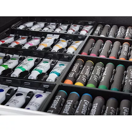 Artists set for painting in case 145 pcs