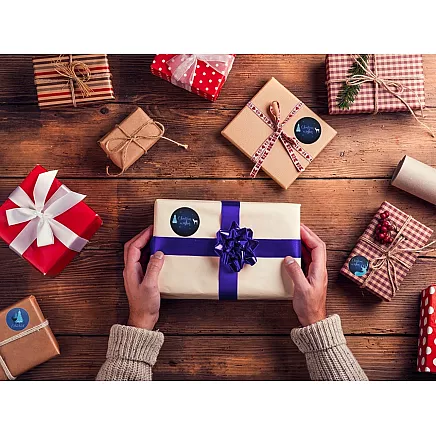 Christmas decorative stickers on roll of 500 pieces merry christmas