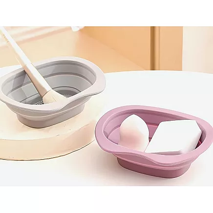 Cleaning bowl for cleaning make-up brushes sponges silicone mat