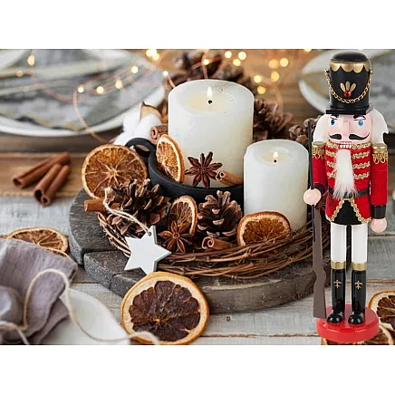 Ziemassvētku Koka Riekstkodis, 30 cm