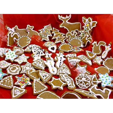 Gingerbread cookie cutters christmas cookies 15 pcs. To bake