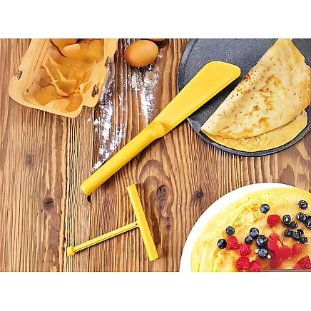 Pancake spatula with rolling pin for pancake omelettes
