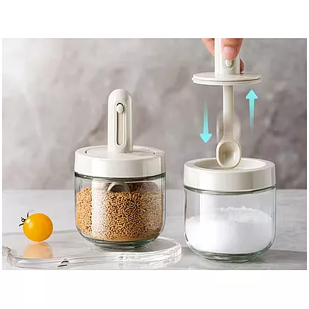 Garšvielu trauks ar izņemamu karoti un hermētisku vāku, 200 ml