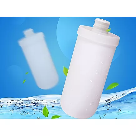 Ūdens sildītāja filtrs ar jonizējošo kasetni tīram ūdenim, balts