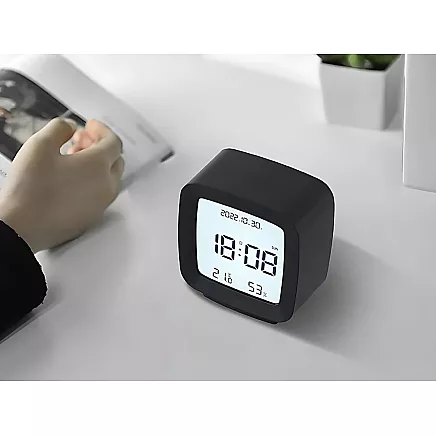 Alarm clock with date and temperature with snooze function lcd moisture in the air