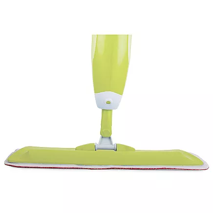 Flat mop with washer rotary solid spray