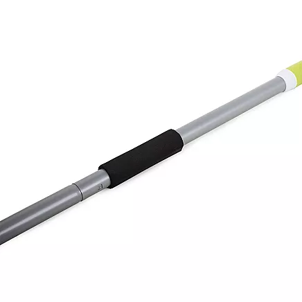 Flat mop with washer rotary solid spray