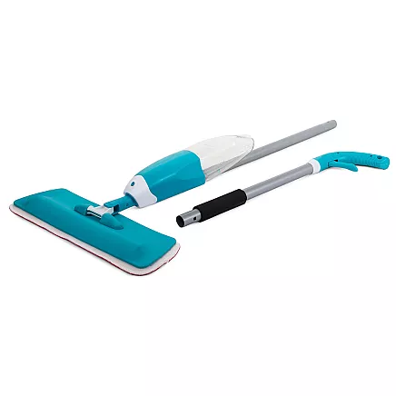Flat mop with washer rotary solid spray