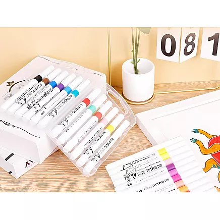 ACRYLIC MARKERS 12 PCS COLOUR FOR GLASS PLASTIC METAL WOOD + CASE