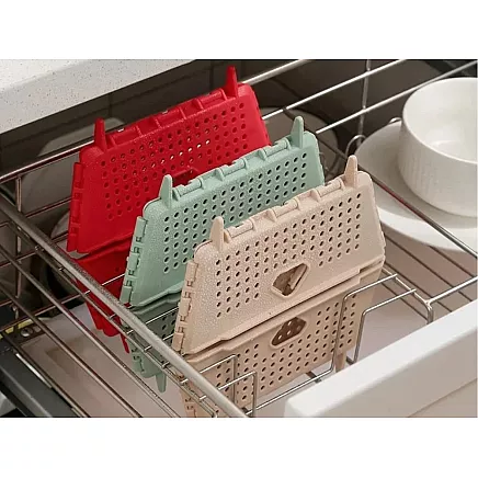 Saliekams grozs-caurduris augļiem un dārzeņiem, virtuves organizators