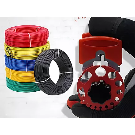Hand-held cable stripper with adjustable cutting action