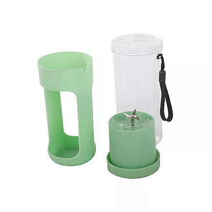 Portable USB wireless smoothie blender, ice crusher, lanyard