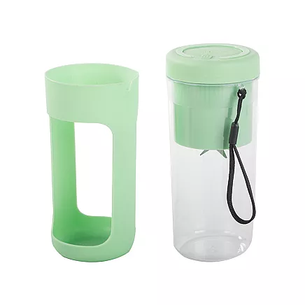 Portable USB wireless smoothie blender, ice crusher, lanyard