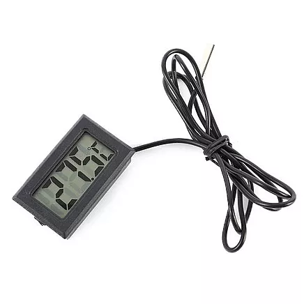 Digitālais paneļa termometrs ar zondi