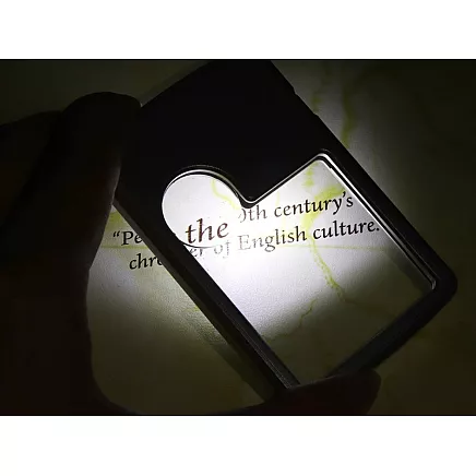 Kabatas lupa ar LED apgaismojumu 3x 6x, sudraba