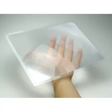 Lielā lasāmā lupa A4