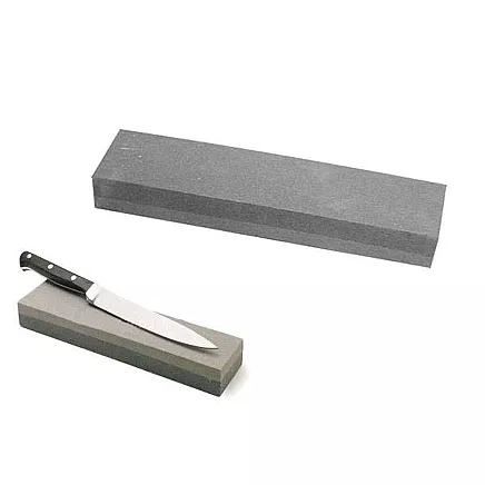 Double-sided whetstone sharpening scythe blades