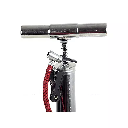 Foot pressure pump car met