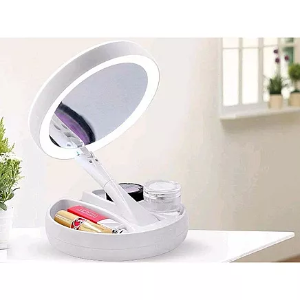 Illuminated 22 led 2 x 3 x usb cosmetic mirror