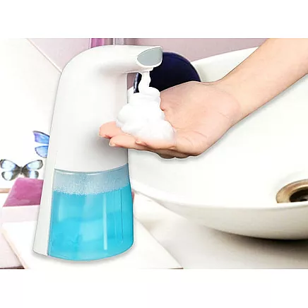 Liquid foam automatic soap dispenser
