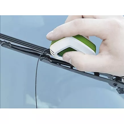 Regenerator wiper blade cutter sponge