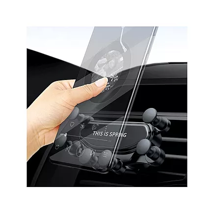 Gravity car holder for car grilles