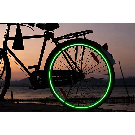 Atstarojoša lenta atstarojoša lenta velosipēdam motorpārībai automašīnai līmējama uzlīme 8 m