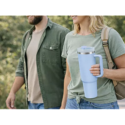 Большая термосудочка 1,2 л со столочной соломкой и стальным удоробом для холодных и горячих напитков