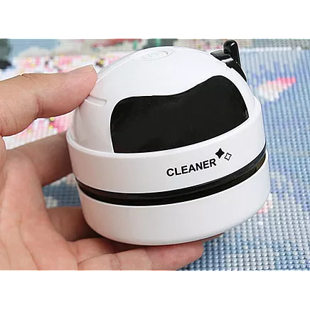 Mini handheld hoover cordless brush for table keyboard crumbs