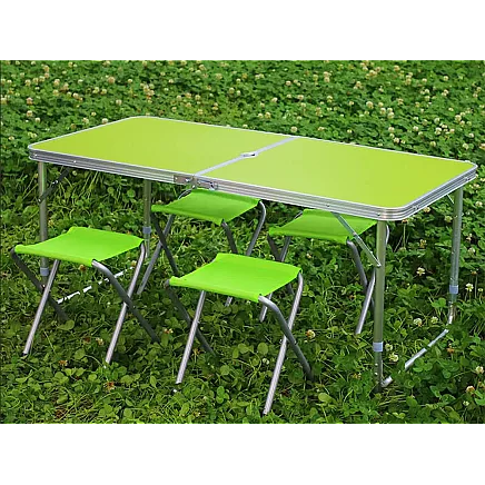 Saliekamais tūrisma galda un krēslu komplekts