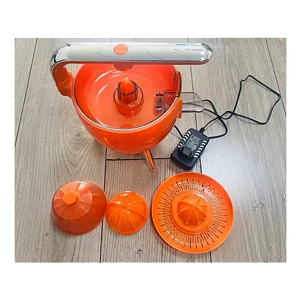 Elektriskā citrusaugļu sulu spiede, 300 W, oranža